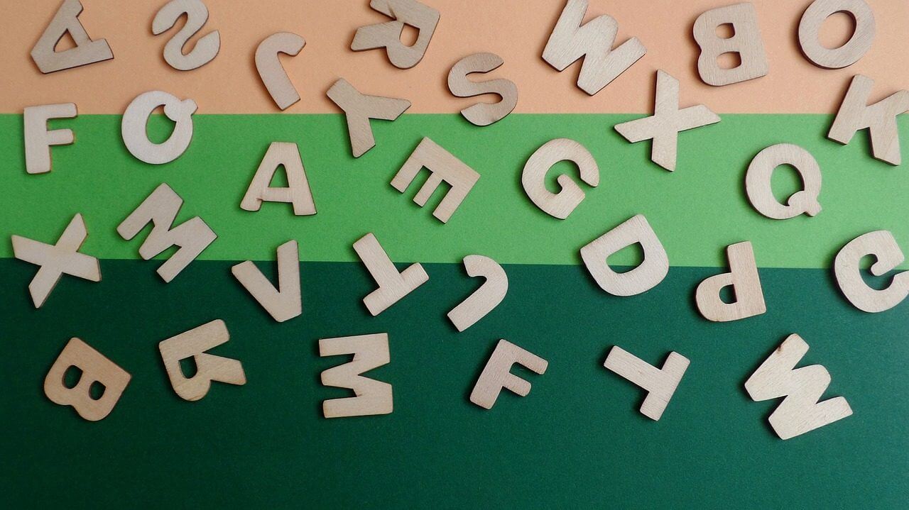 Letras sueltas como para hacer juegos de palabras